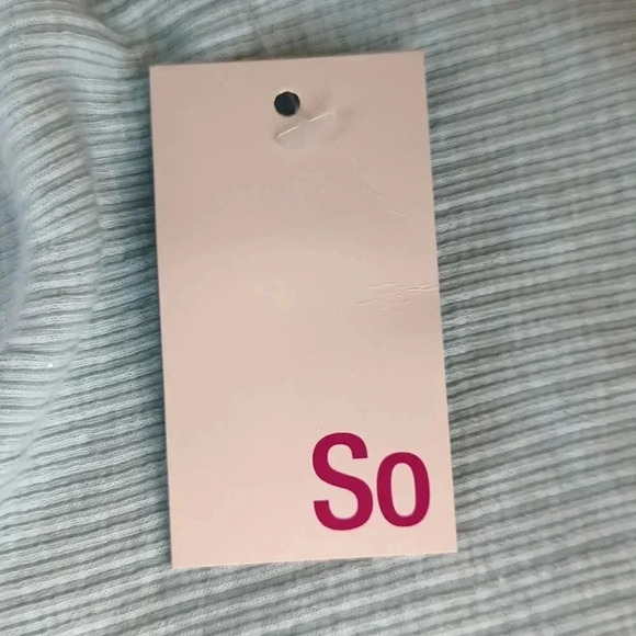 NWT Sleeveless Textured Tee Shirt With Long Armholes. So Brand Muscle Tank - Picture 11 of 11